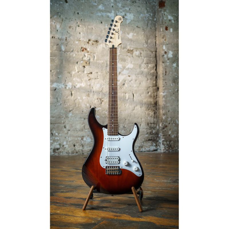 Yamaha Pacifica 112J elgitar Old Violin Sunburst